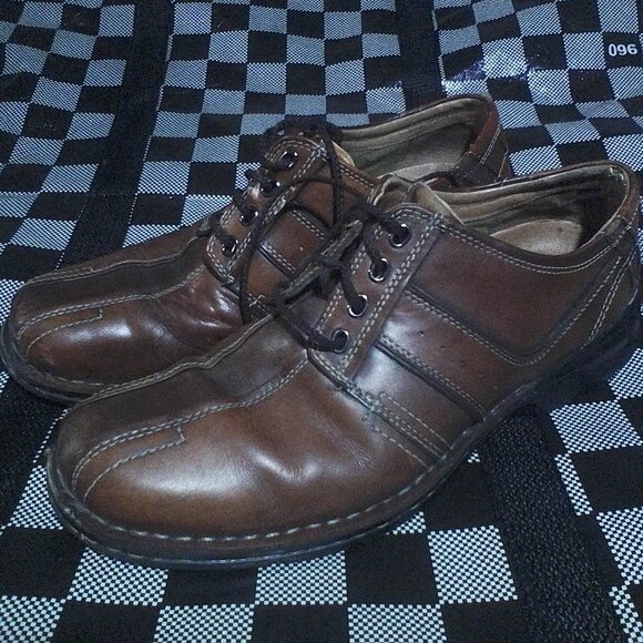 Men's shoes by clarks - Picture 1 of 4